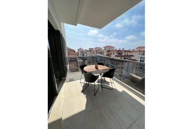 Resale - Penthouse -
Torrevieja - Torre la mata