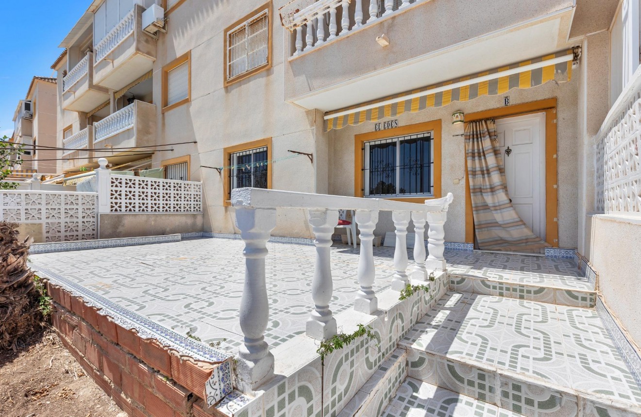 Resale - Apartment / flat -
Torrevieja - Torreblanca