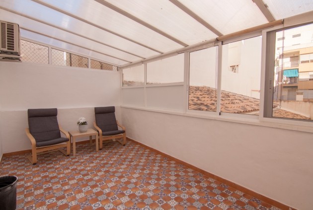 Resale - Apartment / flat -
Torrevieja - Costa Blanca