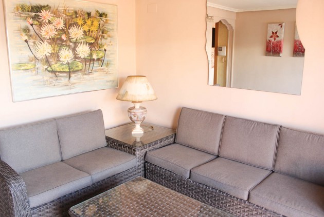 Resale - Chalet -
Torrevieja - Costa Blanca