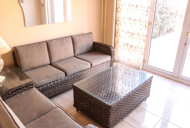 Resale - Chalet -
Torrevieja - Costa Blanca