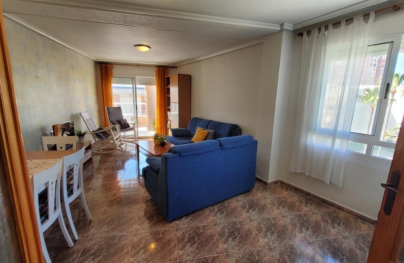 Resale - Penthouse -
Torrevieja - Playa de los Locos