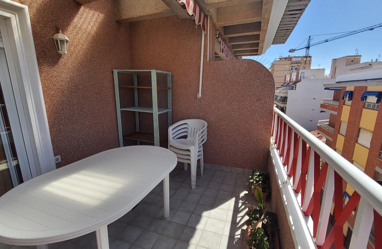 Resale - Penthouse -
Torrevieja - Playa de los Locos