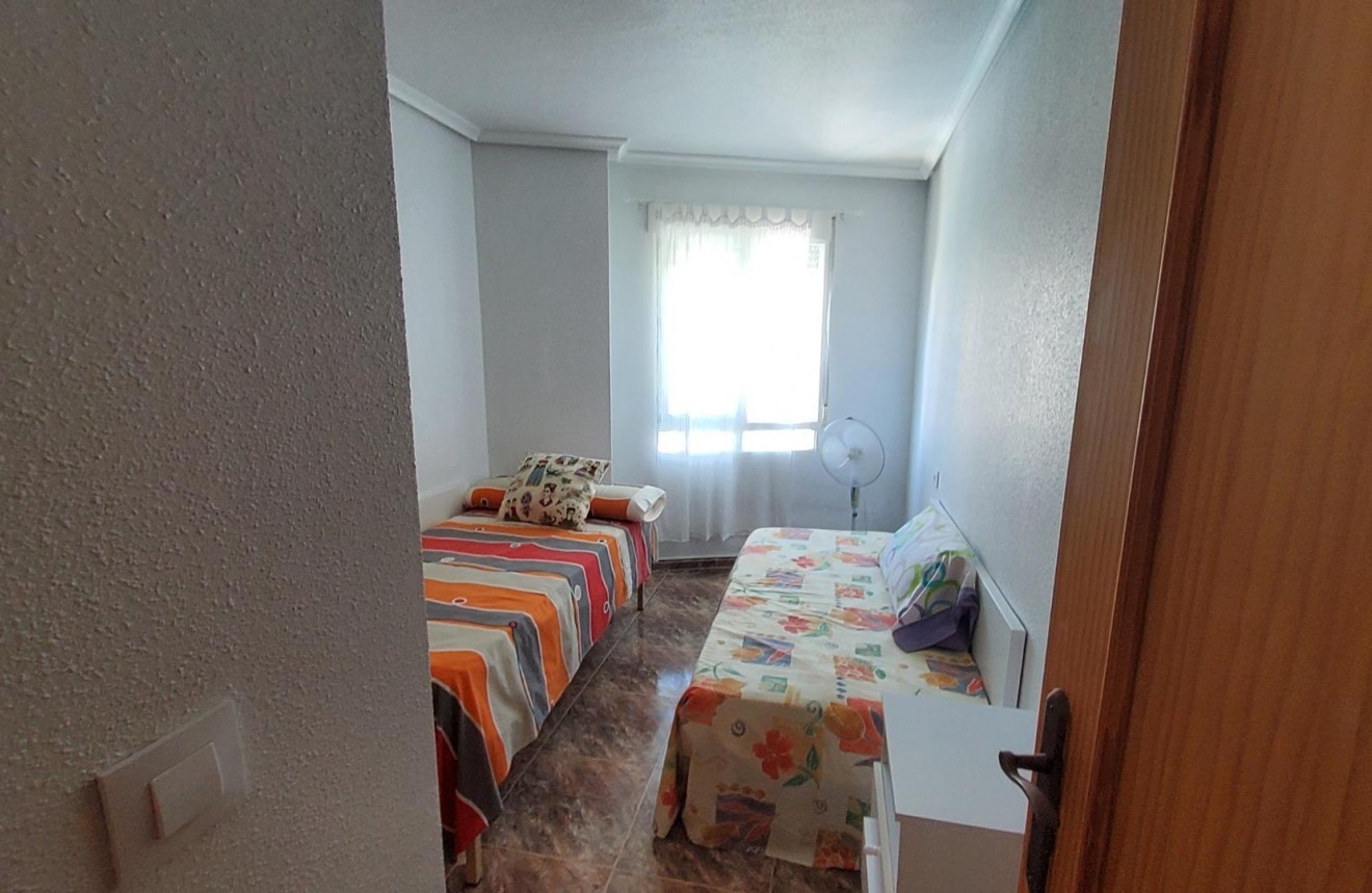 Resale - Penthouse -
Torrevieja - Playa de los Locos