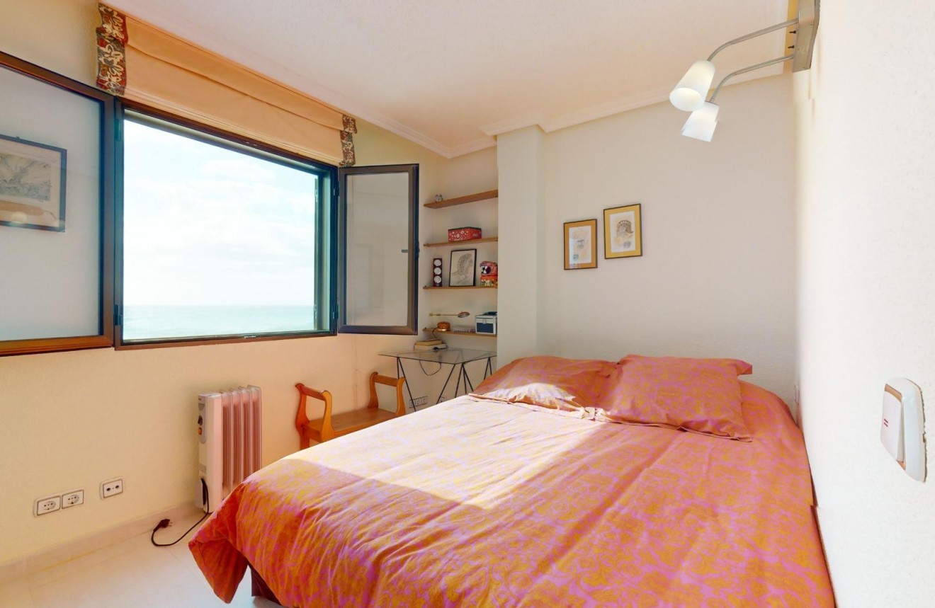 Aus zweiter Hand - Wohnung -
Torrevieja - Playa del Cura