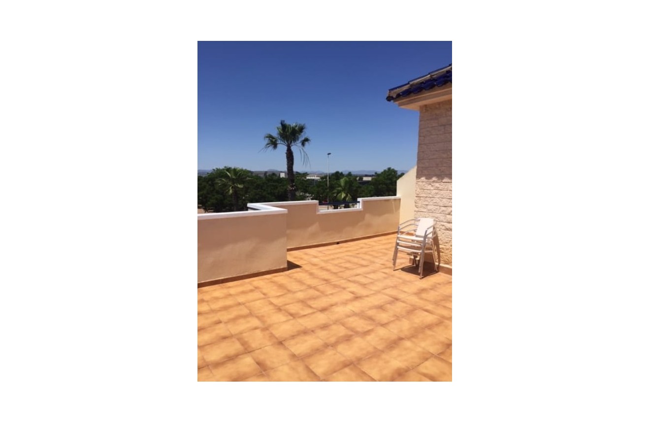 Resale - Chalet -
Torrevieja - Costa Blanca