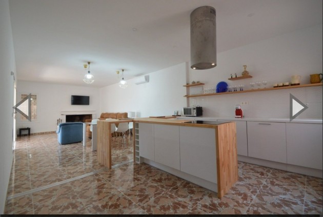 Tweedehands - Chalet -
Torrevieja - La veleta