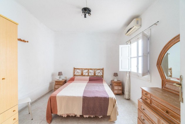 Tweedehands - Appartement / flat -
Torrevieja - Playa de los Naufragos