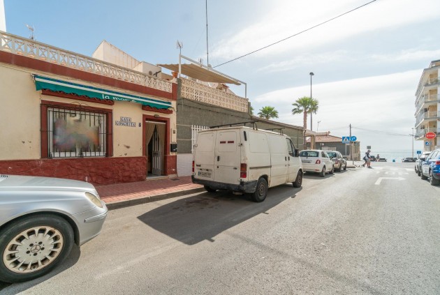 Aus zweiter Hand - Wohnung -
Torrevieja - Playa de los Naufragos