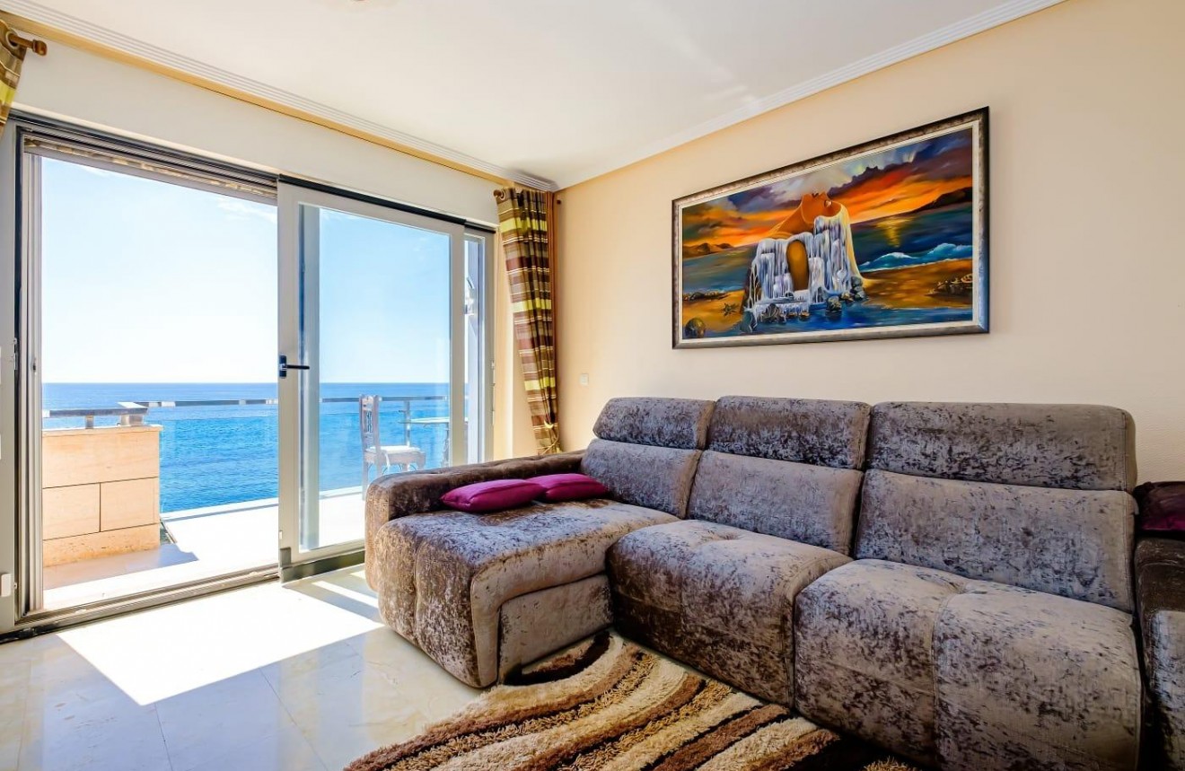 D'occasion - Appartement -
Torrevieja - Playa del Cura