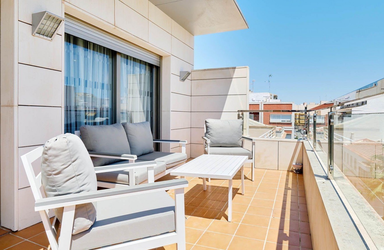 Tweedehands - Penthouse -
Torrevieja