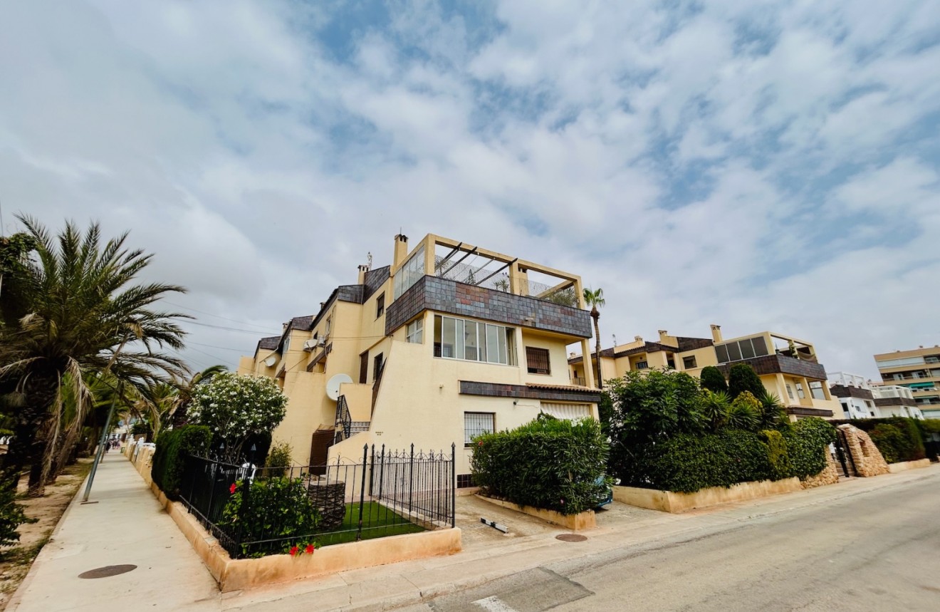 Tweedehands - Appartement / flat -
Torrevieja - Costa Blanca