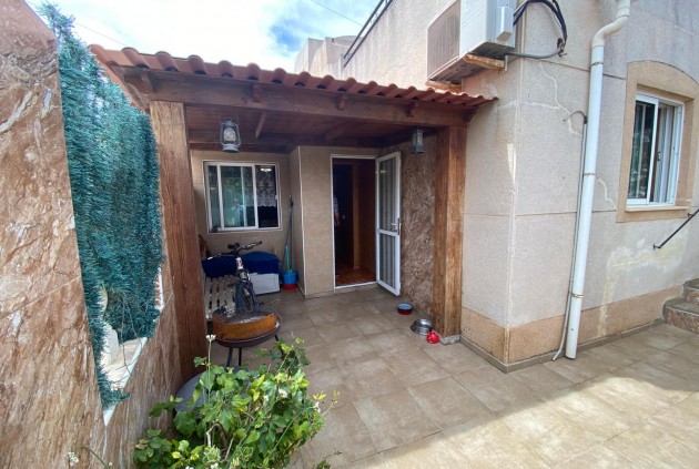 Segunda mano - Chalet -
Torrevieja - Lago Jardin