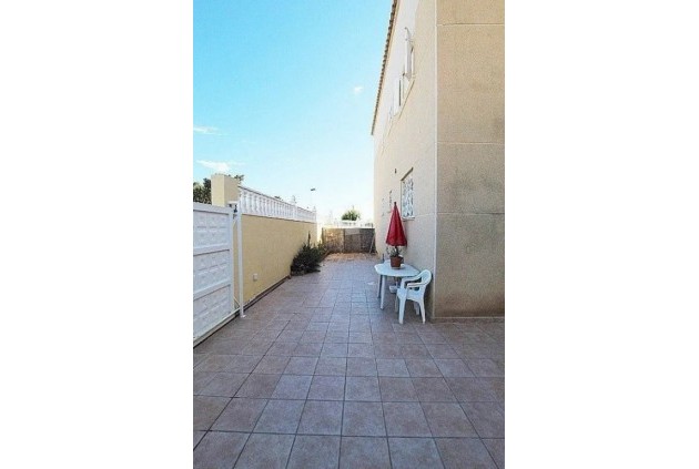 Segunda mano - Chalet -
Torrevieja - Costa Blanca