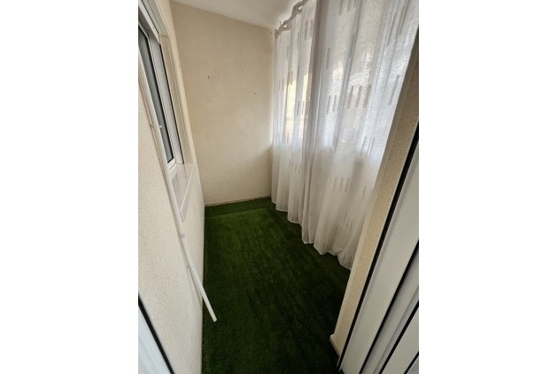 Tweedehands - Appartement / flat -
Torrevieja - Centro