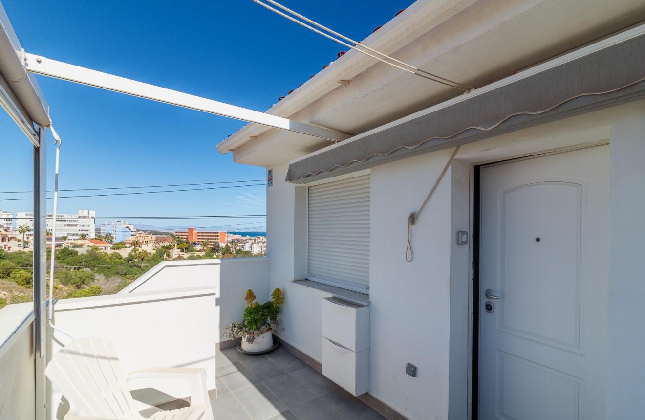 Segunda mano - Bungalow -
Torrevieja - Aguas Nuevas 1