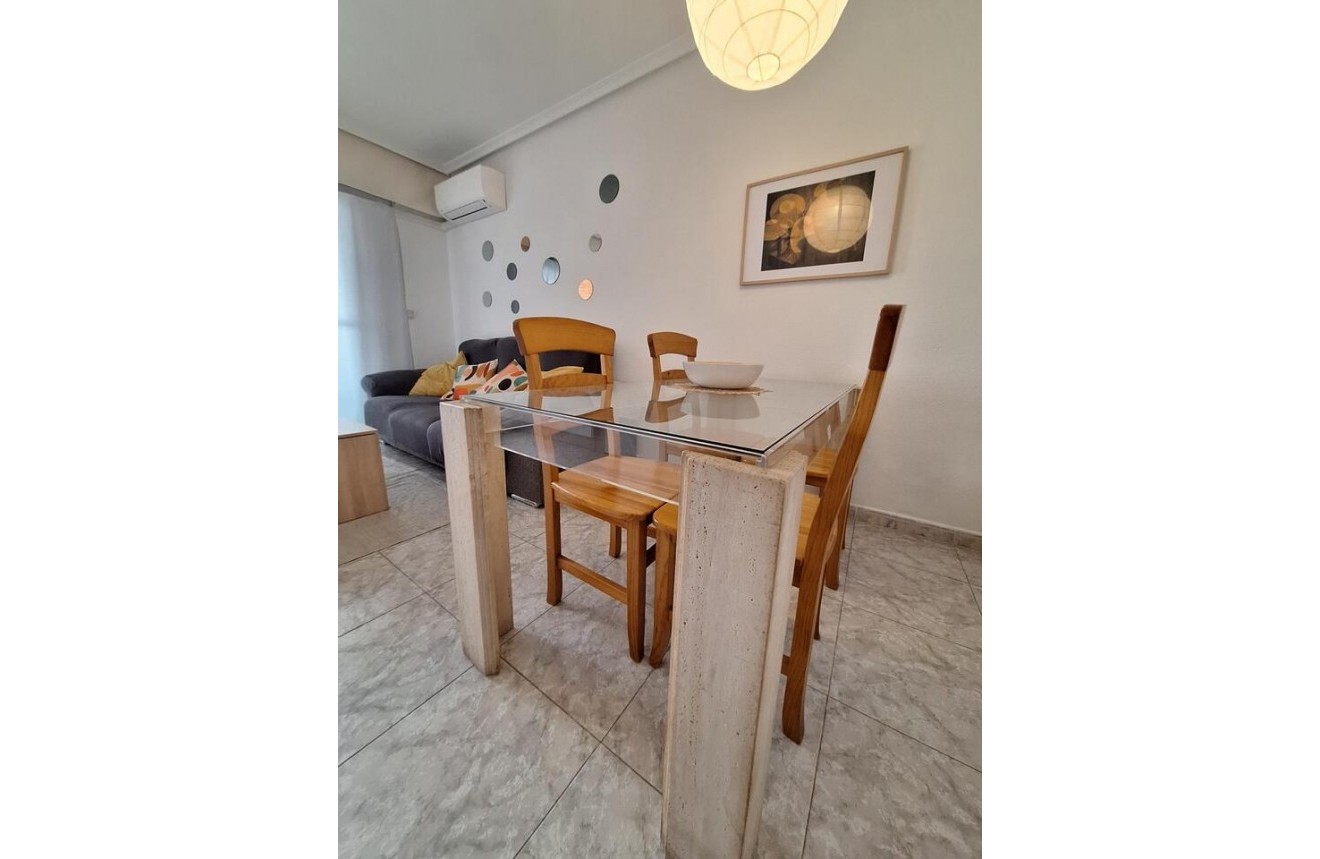 Segunda mano - Apartamento / piso -
Torrevieja - Costa Blanca