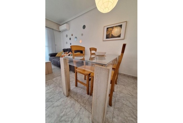 Segunda mano - Apartamento / piso -
Torrevieja - Costa Blanca