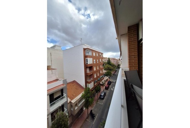 Resale - Apartment / flat -
Torrevieja - Costa Blanca