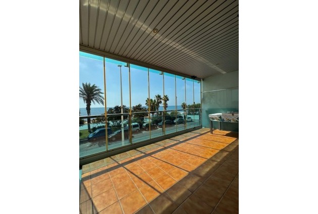 Resale - Apartment / flat -
Torrevieja - Costa Blanca