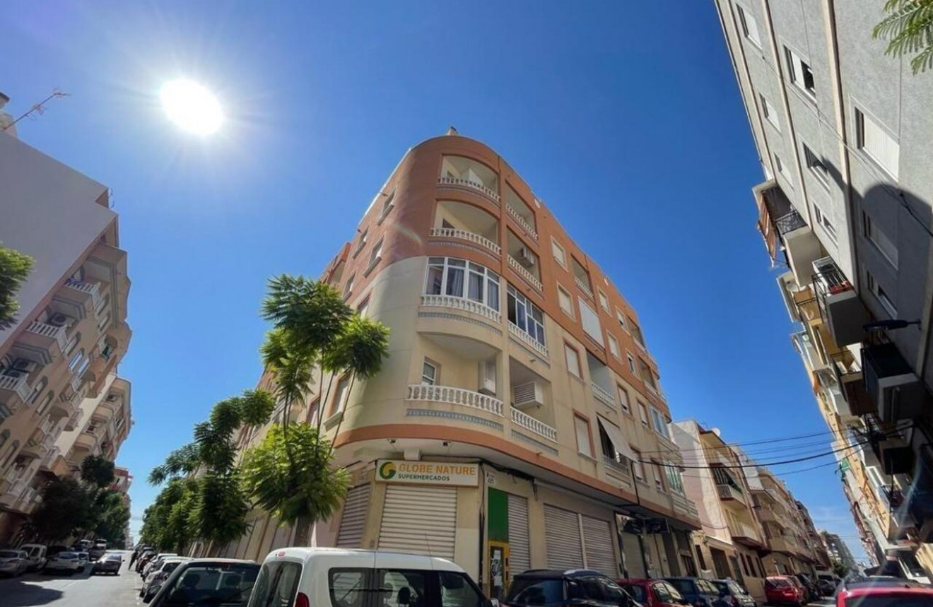 Segunda mano - Apartamento / piso -
Torrevieja - Costa Blanca