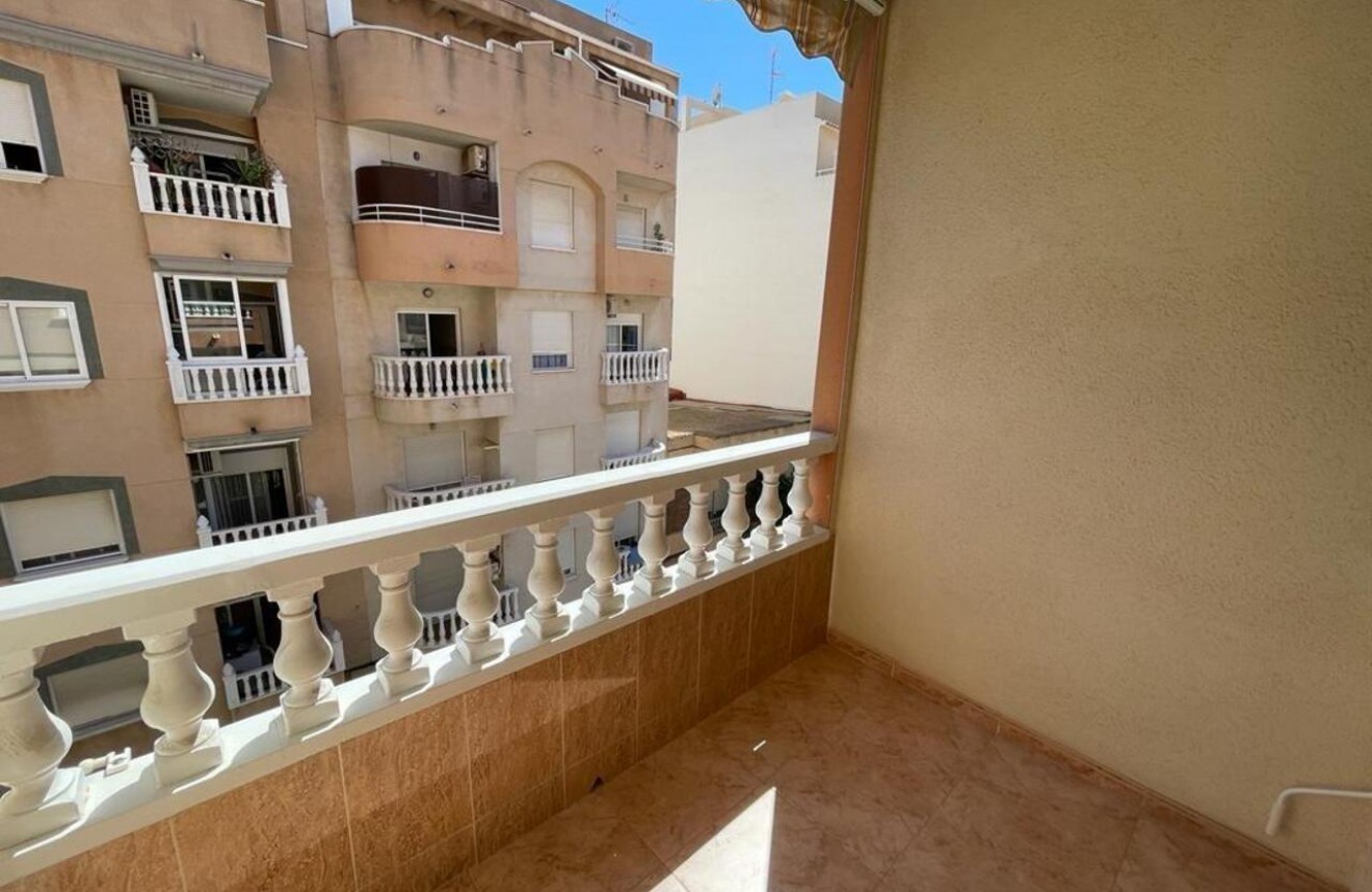 Segunda mano - Apartamento / piso -
Torrevieja - Costa Blanca