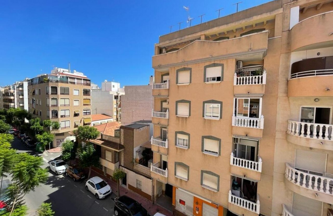 Segunda mano - Apartamento / piso -
Torrevieja - Costa Blanca