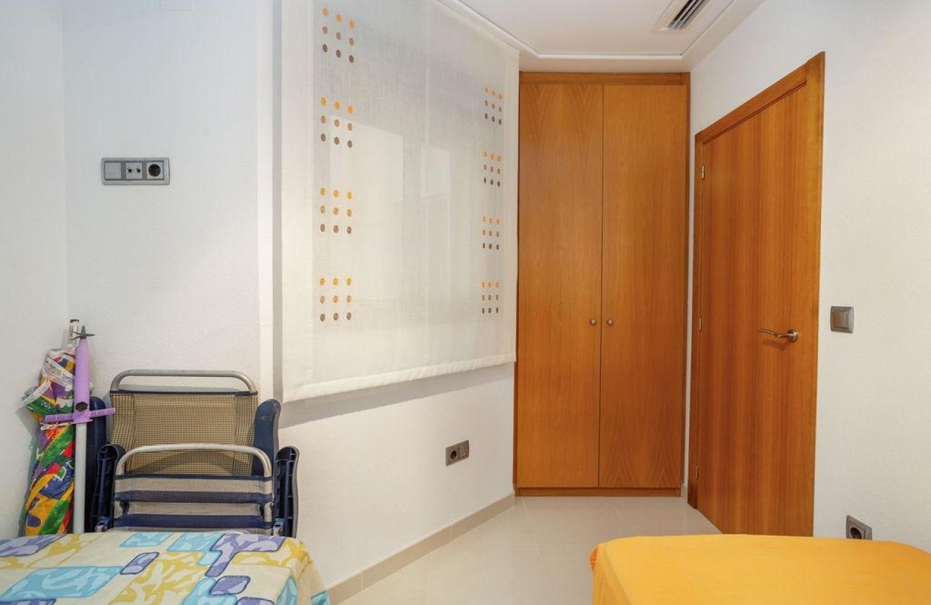 D'occasion - Appartement -
Torrevieja - La Mata