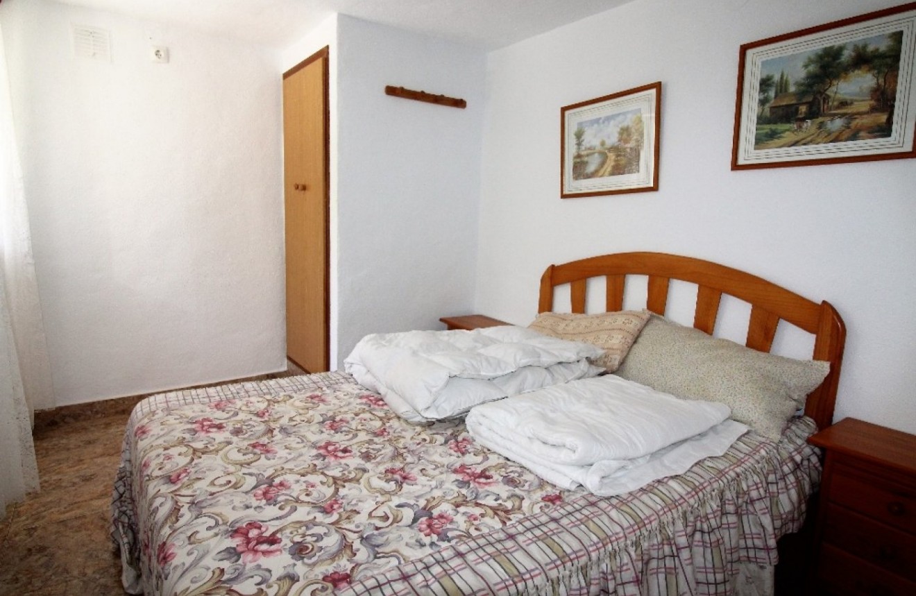 Resale - Chalet -
Torrevieja - Los Balcones