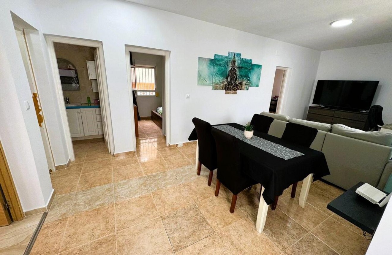 Tweedehands - Bungalow -
Torrevieja - Costa Blanca