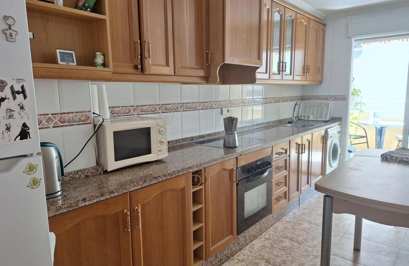 D'occasion - Appartement -
Torrevieja - Costa Blanca