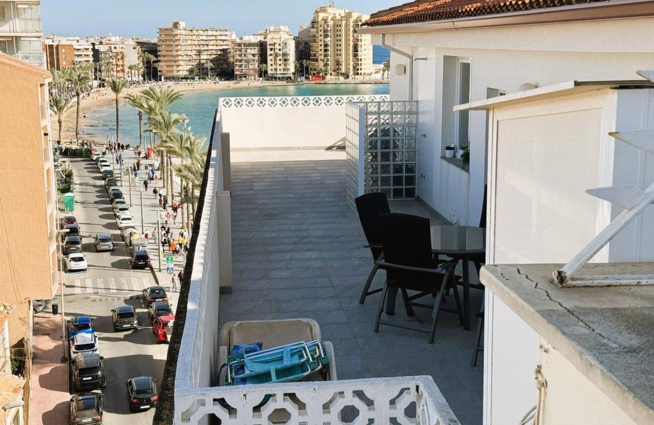 Resale - Apartment / flat -
Torrevieja - Costa Blanca