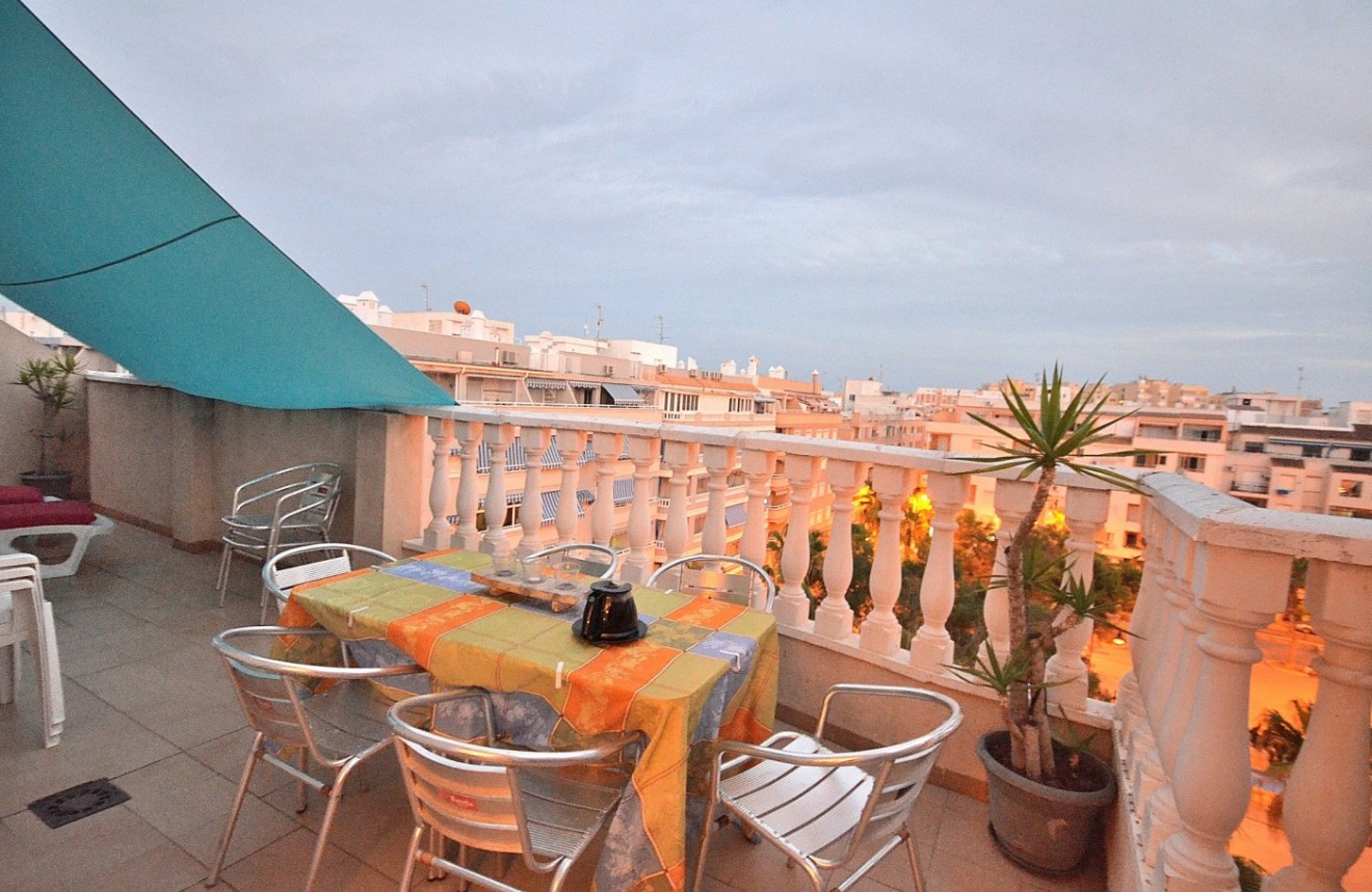 Aus zweiter Hand - Penthouse -
Torrevieja - Playa del Cura