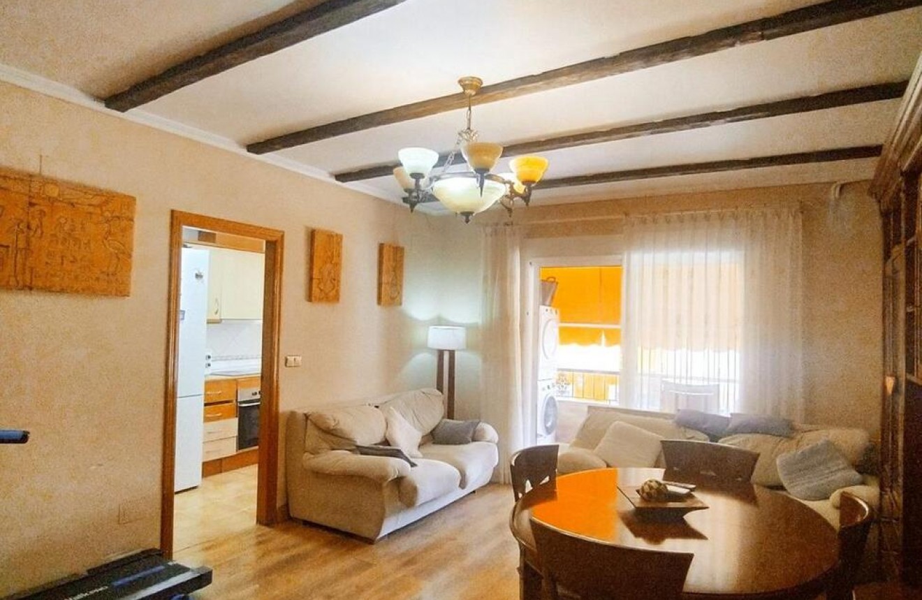 Aus zweiter Hand - Wohnung -
Torrevieja - DOWNTOWN