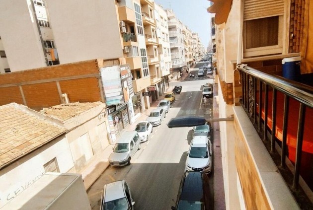 Resale - Apartment / flat -
Torrevieja - DOWNTOWN