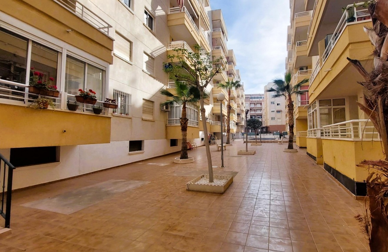 Aus zweiter Hand - Wohnung -
Torrevieja - Costa Blanca