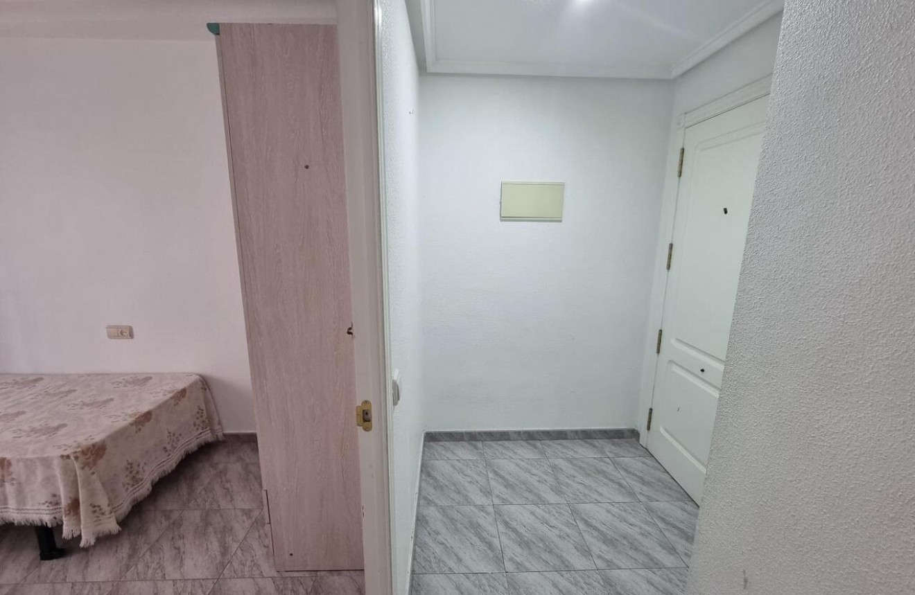 Segunda mano - Apartamento / piso -
Torrevieja - Costa Blanca