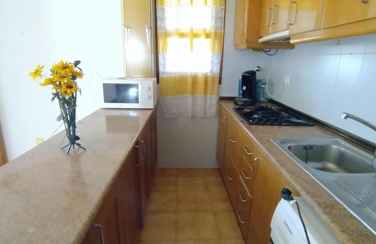 Resale - Apartment / flat -
Torrevieja - La Mata