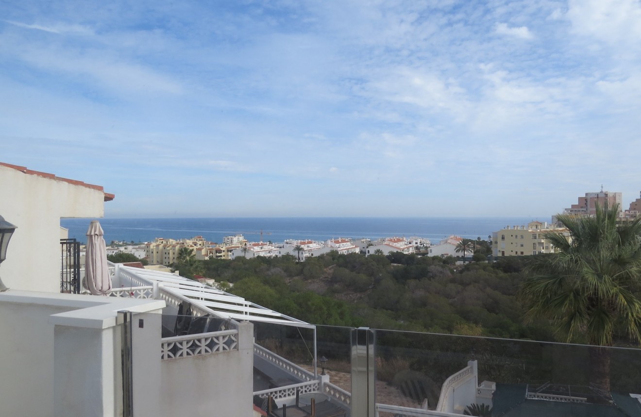 D'occasion - Appartement -
Torrevieja - Costa Blanca