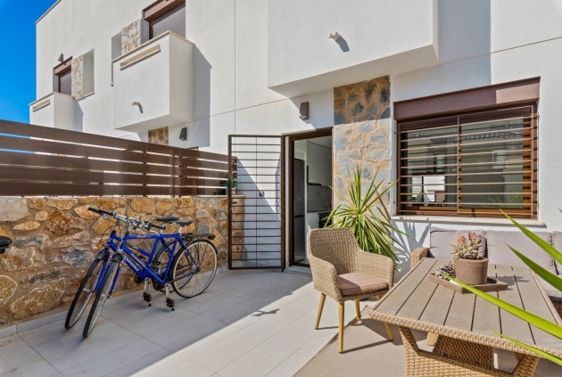 Tweedehands - Chalet -
Torrevieja - Costa Blanca