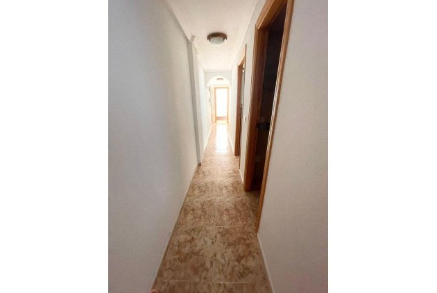 Segunda mano - Apartamento / piso -
Torrevieja - Costa Blanca