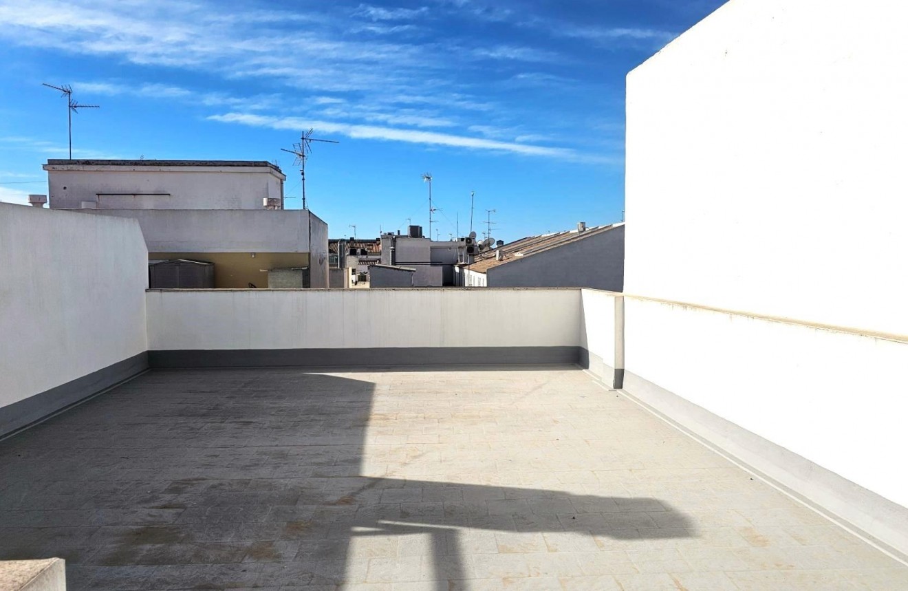 Tweedehands - Appartement / flat -
Torrevieja - Centro