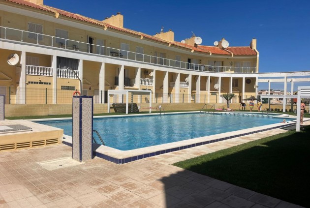 Z drugiej ręki - Bungalow -
Torrevieja - Aguas Nuevas 2