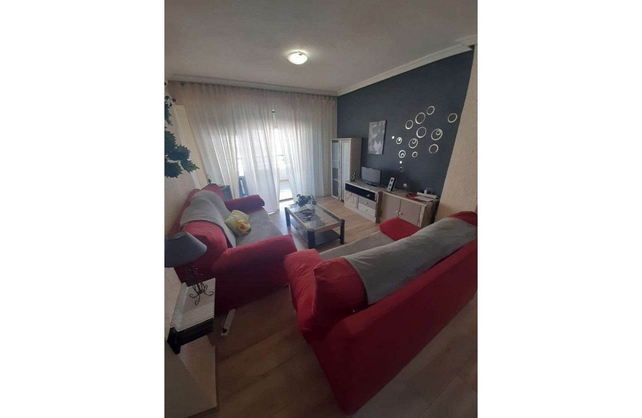 Resale - Apartment / flat -
Torrevieja - Costa Blanca