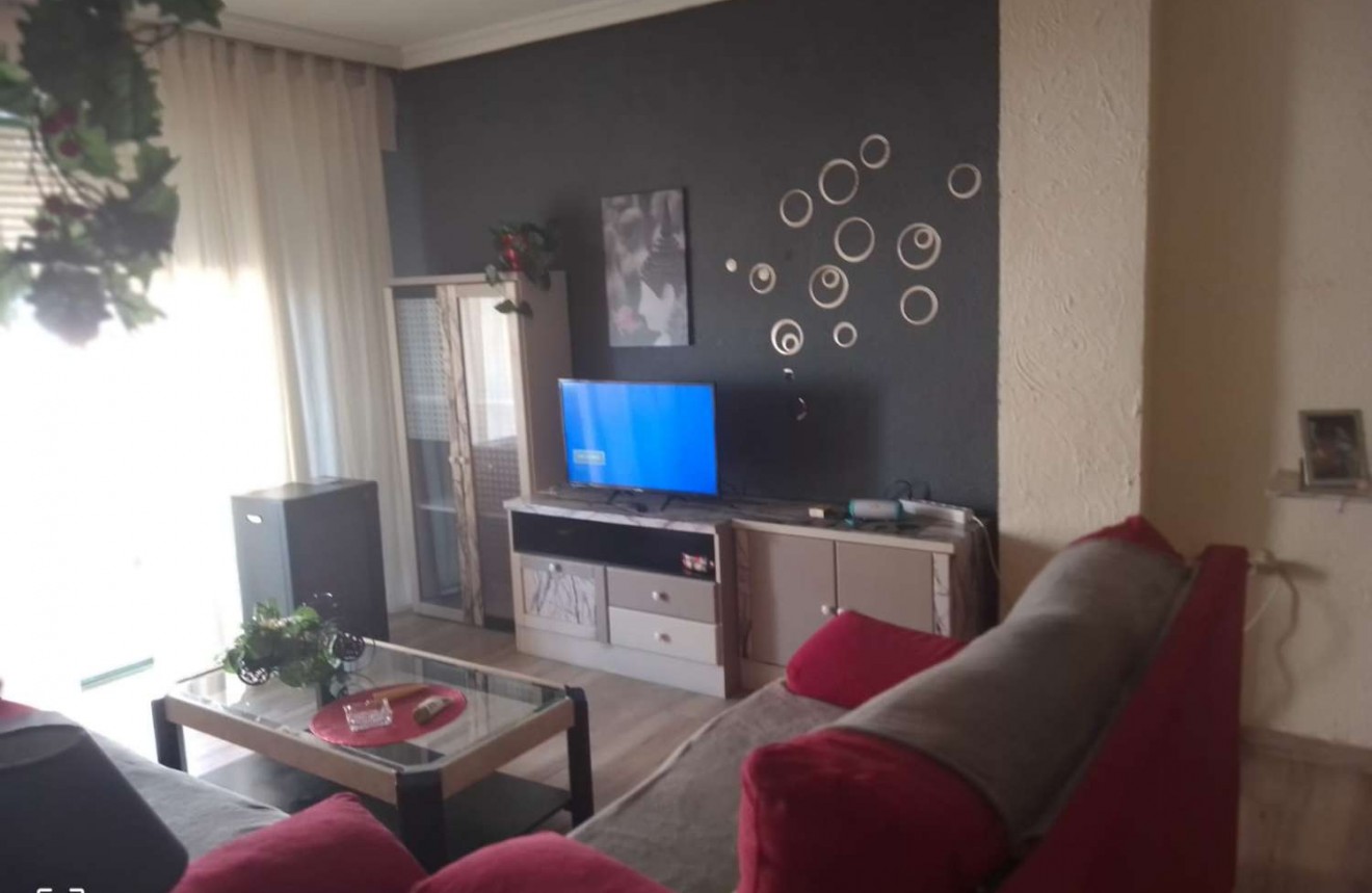 Resale - Apartment / flat -
Torrevieja - Costa Blanca