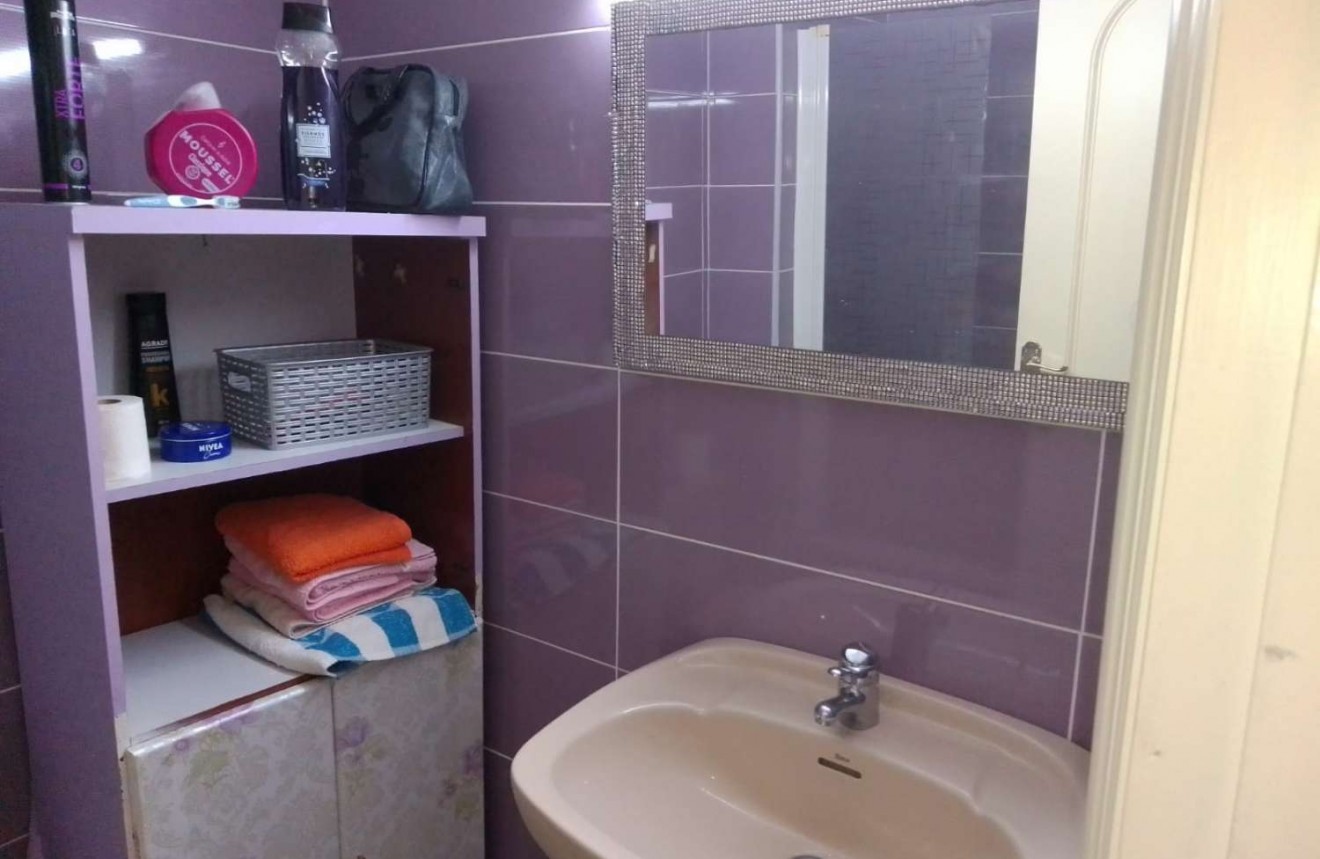 Resale - Apartment / flat -
Torrevieja - Costa Blanca