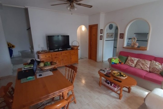 Resale - Chalet -
Torrevieja - Costa Blanca