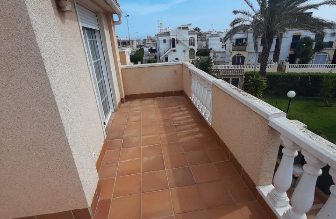 Segunda mano - Chalet -
Torrevieja - Costa Blanca