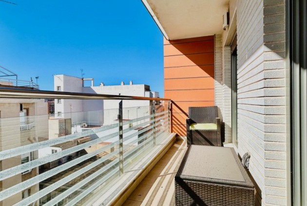 Resale - Apartment / flat -
Torrevieja - Costa Blanca