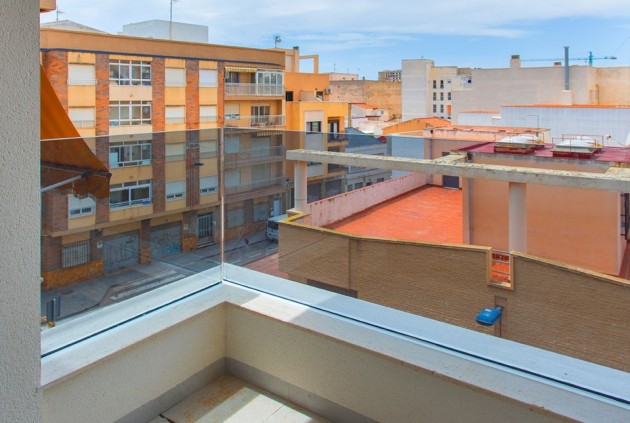 D'occasion - Appartement -
Torrevieja - Costa Blanca